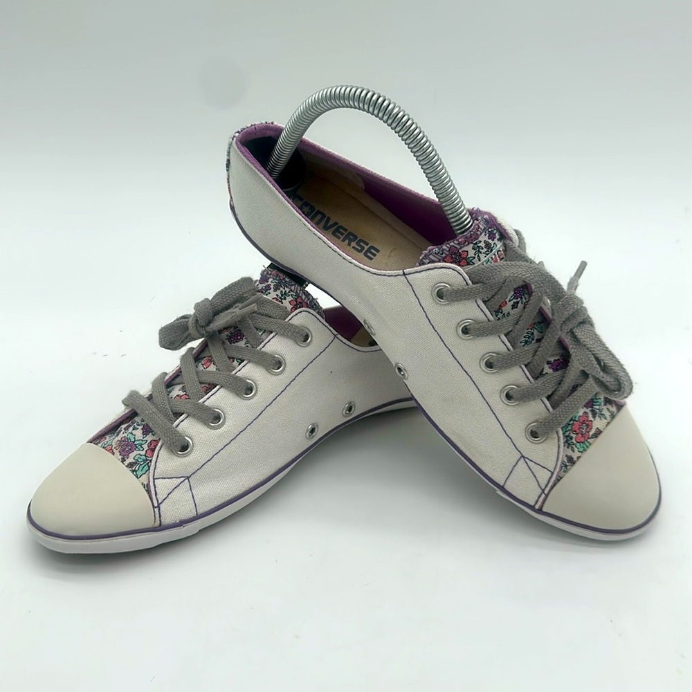 Converse All Star Low Profile White Purple Chynna Doll Sneakers Women’s Size 8.5